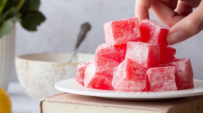 باسلوق ژله‌ای مجلسی برای شب یلدا