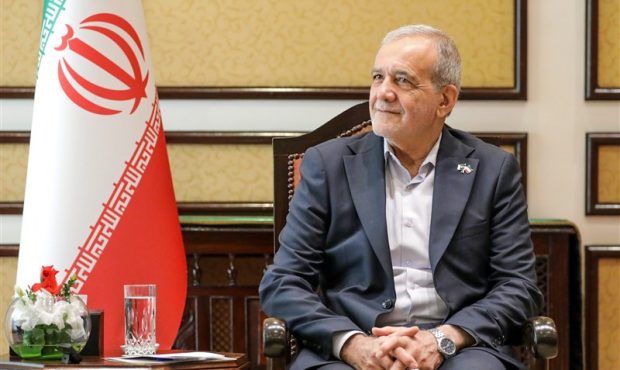 بازدید سرزده رئیس جمهور از مرکز پایش و دیسپچینگ برق کشور بازدید سرزده رئیس جمهور از مرکز پایش و دیسپچینگ برق کشور