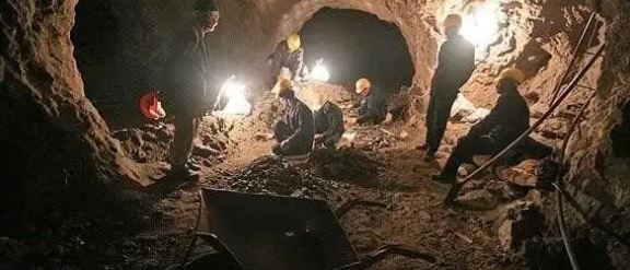 ثروت ایران در شعله‌های کمبودها از بین رفت