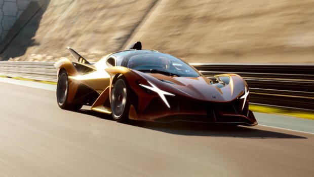 نمای جلو هایپرکار آپولو EVO