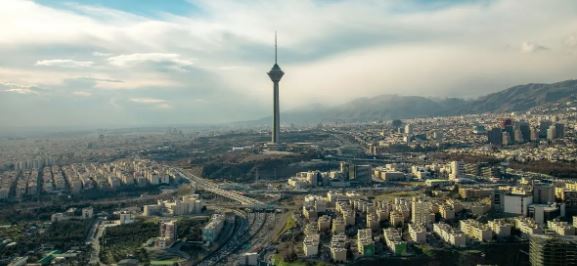 فنر قیمت مسکن رسماً آزاد شد؛ تازه‌ترین تحولات بازار مسکن (۷ مهر ۱۴۰۴)