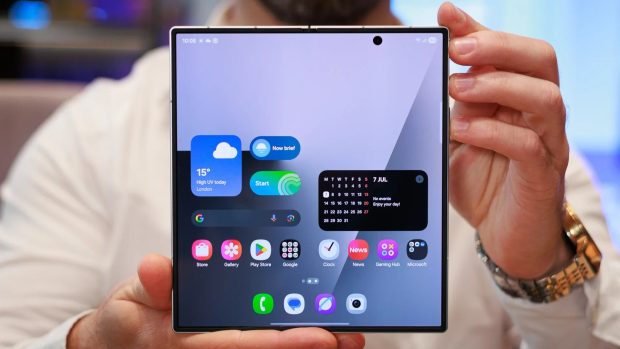 آیفون تاشو اپل