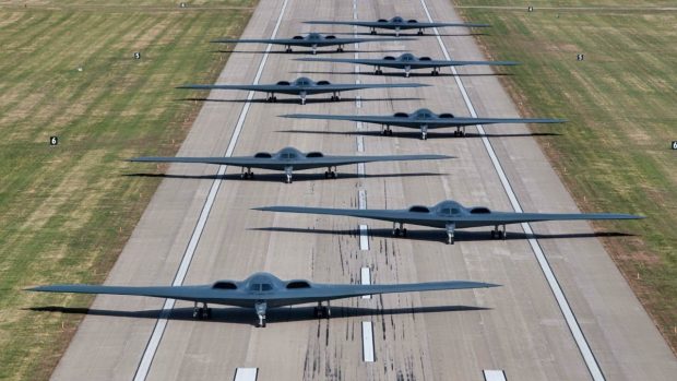 بمبافکن رادارگریز B-2