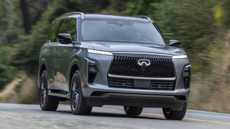 13 خودرو با بیشترین افت قیمت در 2025 - اینفینیتی QX80