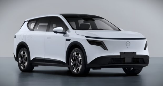 نیسان NX8
