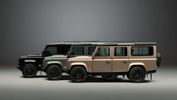 لندرور دیفندر کلاسیک V8