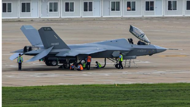 جنگنده J-35
