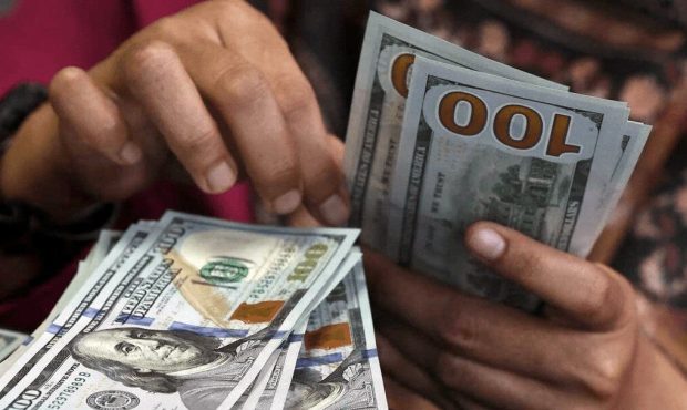 دلار در سراشیبی سقوط؛ یورو و یوان رشد کردند