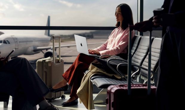 مکبوک پرو ۲۰۲۶؛ تجربهای تازه با صفحه لمسی و Dynamic Island مکبوک پرو ۲۰۲۶؛ تجربهای تازه با صفحه لمسی و Dynamic Island