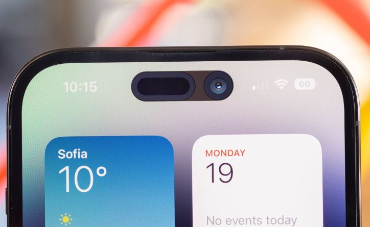 نمایشگر OLED و جزیره پویا