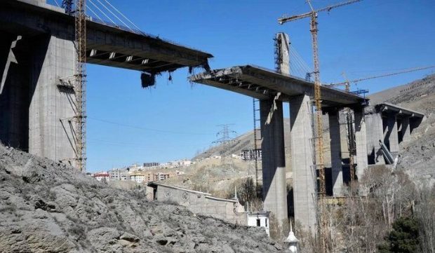 بمباران زیرساخت&zwnj;های غیرنظامی جنایت جنگی است