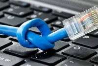 هشدار وزیر ارتباطات درباره تأثیر تداوم قطعی اینترنت بر اشتغال میلیون‌ها نفر