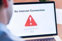انتقاد تند خبرگزاری فارس از تصمیم دولت؛ رفع فیلتر اینترنت غیرقانونی است!